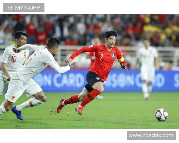 南京足球队盯防革新之路：战术演变与未来展望解析