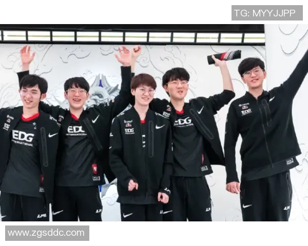 DOTA2热议EDG实力争议背后的战术分析与未来展望 DOTA2热议EDG实力争议背后的战术分析与未来展望