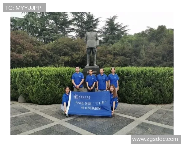南闸实验学校足球明星崭露头角展现青春活力与团队精神 南闸实验学校足球明星崭露头角展现青春活力与团队精神